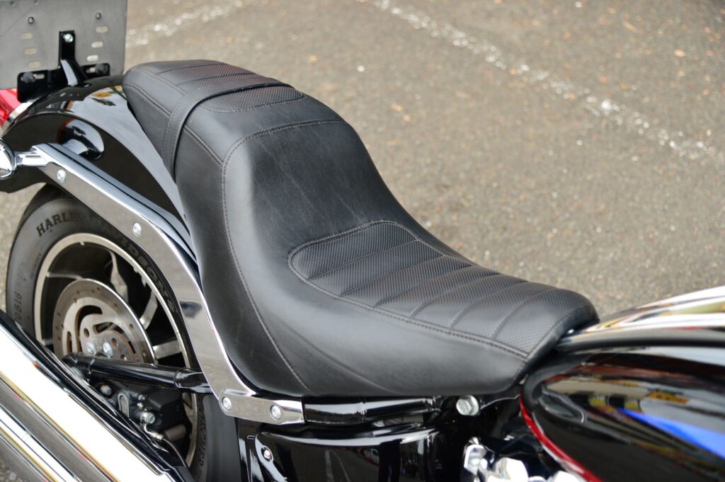 中古車情報】FXLRローライダー – HARLEY-ZONE